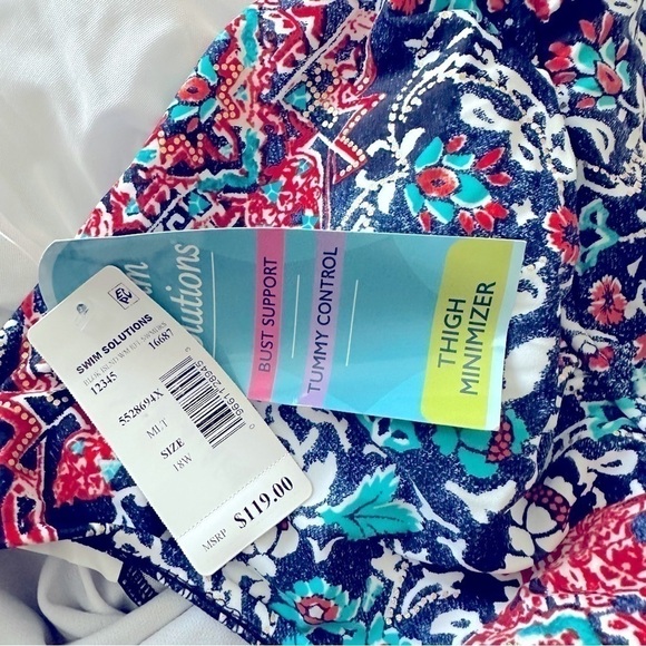 SWIM Solutions All Over Stretch Swimsuit One Piece Slimming Size 18 - Picture 10 of 14